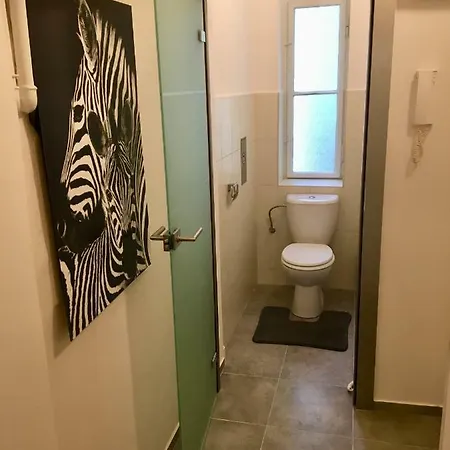 Cosy Studio In New Town * Praga