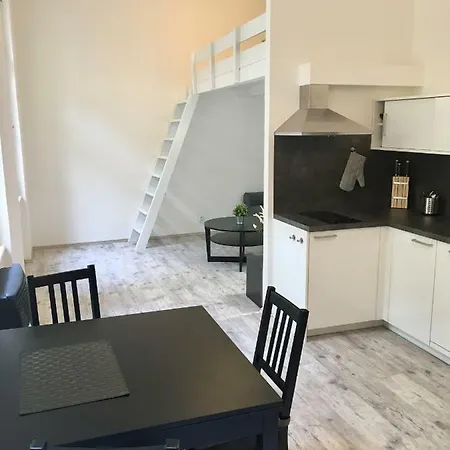 Cosy Studio In New Town *