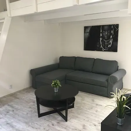 Cosy Studio In New Town Praga